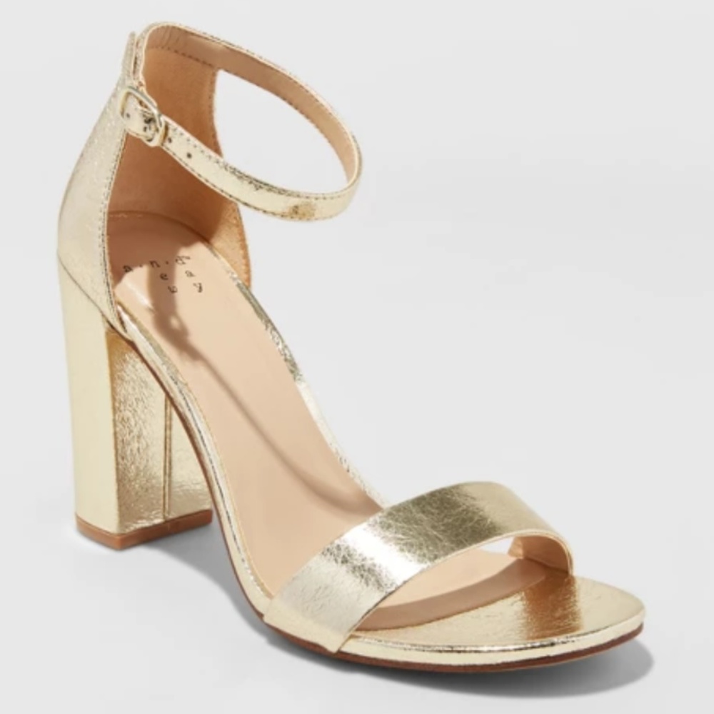 A New Day Women's Ema High Block Heel Pumps